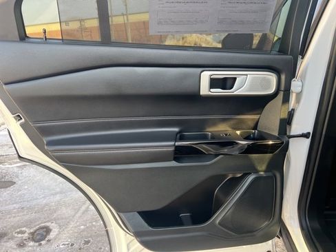 Used 2024 Ford Explorer ST w/ Equipment Group 401A image 18
