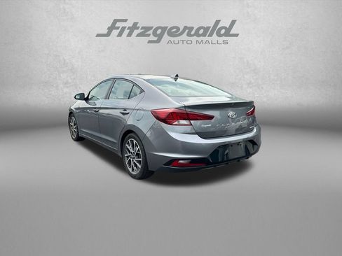 Used 2019 Hyundai Elantra Limited w/ Cargo Package FWD image 6