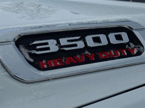 Used 2024 RAM 3500 Big Horn image 9