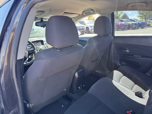 Used 2015 Chevrolet Cruze LT w/ RS Package FWD image 34