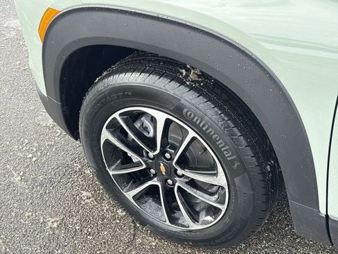 New 2026 Chevrolet TrailBlazer LT w/ Driver Confidence Package FWD image 18