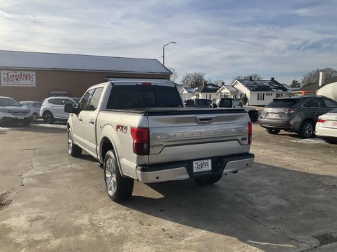 Used 2019 Ford F150 Platinum w/ Equipment Group 701A Luxury image 5