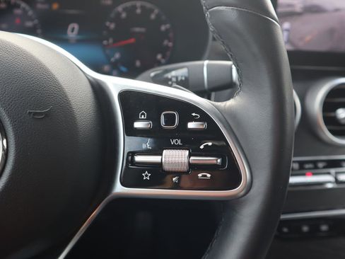 Certified 2022 Mercedes-Benz GLC 300 image 19