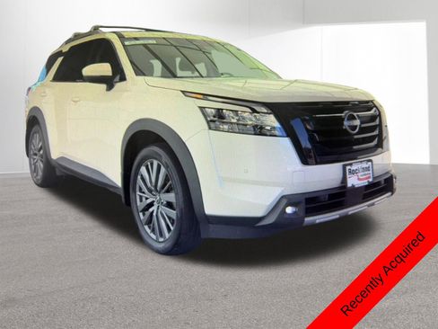 Used 2023 Nissan Pathfinder SL w/ SL Premium Package AWD/4WD image 1