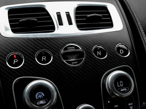 Used 2014 Aston Martin Vanquish Coupe image 49