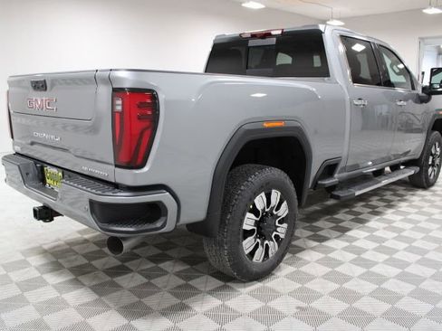 New 2026 GMC Sierra 2500 Denali w/ Denali Reserve Package image 12