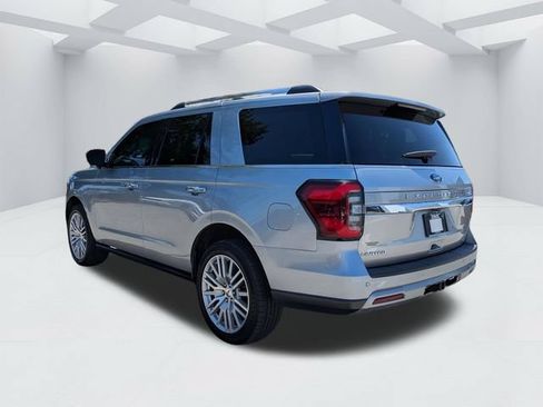 Used 2024 Ford Expedition Limited RWD image 7