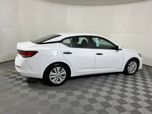 Used 2024 Nissan Sentra S image 21