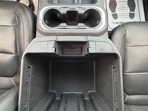 Used 2019 GMC Sierra 1500 SLT w/ SLT Premium Plus Package AWD/4WD image 25