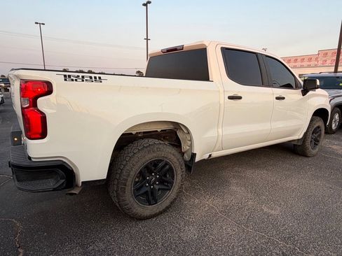 Used 2022 Chevrolet Silverado 1500 Custom Trail Boss w/ Safety Confidence Package AWD/4WD image 5