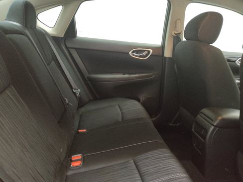 Used 2017 Nissan Sentra SV image 19