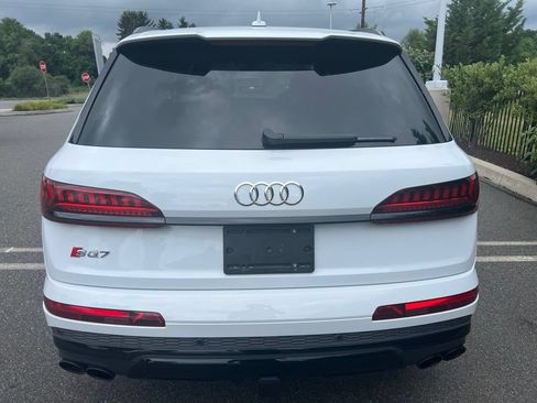 Used 2023 Audi SQ7 Prestige w/ Prestige Package AWD/4WD image 5