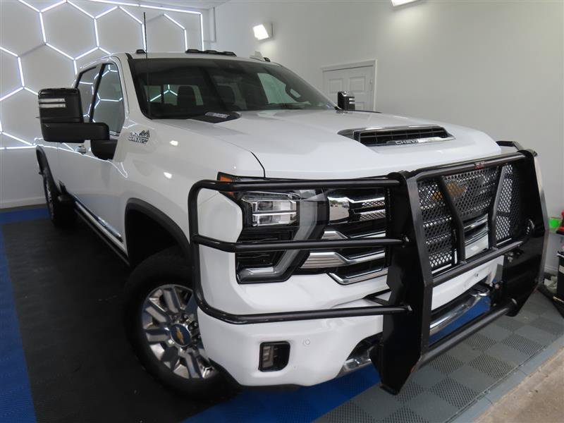 Used 2024 Chevrolet Silverado 2500 High Country w/ Technology Package AWD/4WD image 5