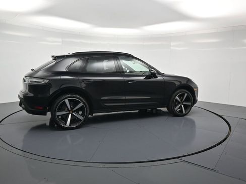 Used 2026 Porsche Macan AWD/4WD image 28