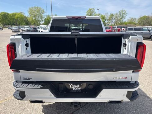 Used 2021 GMC Sierra 1500 AT4 w/ AT4 Premium Package AWD/4WD image 22