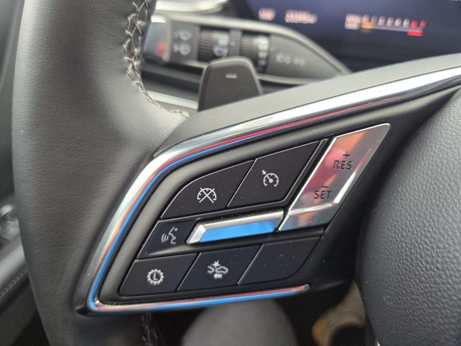 Used 2026 Buick Enclave Sport Touring AWD/4WD image 15