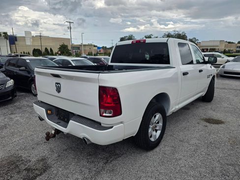 Used 2017 RAM 1500 Express RWD image 7
