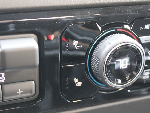 New 2026 Chevrolet Silverado 1500 LT w/ Safety Package image 14