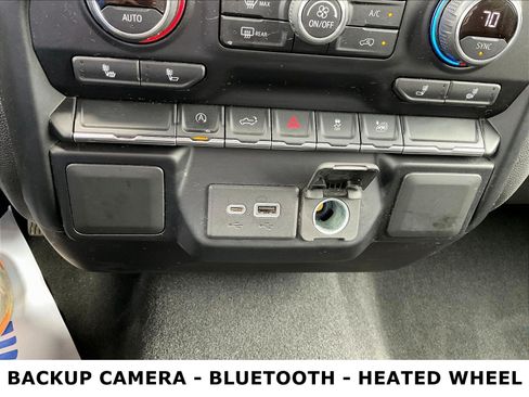 Used 2021 Chevrolet Silverado 1500 LT w/ Bed Protection Package AWD/4WD image 17
