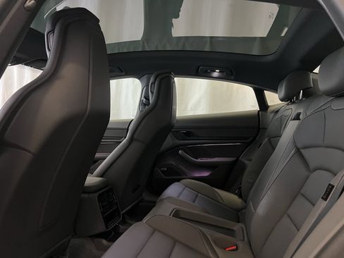 Certified 2022 Porsche Taycan 4S image 21