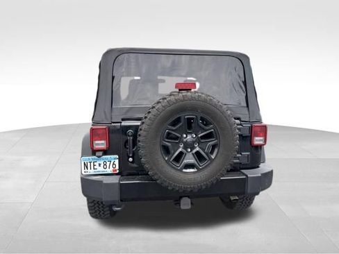 Used 2016 Jeep Wrangler Sport AWD/4WD image 5