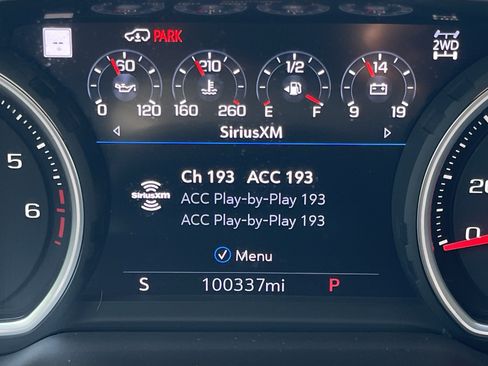 Used 2021 Chevrolet Suburban High Country AWD/4WD image 21