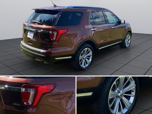 Used 2018 Ford Explorer Limited w/ Equipment Group 301A AWD/4WD image 12