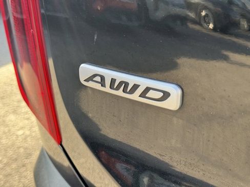 Certified 2022 Kia Telluride LX image 8