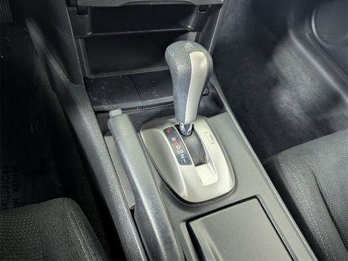 Used 2010 Honda Accord EX image 18