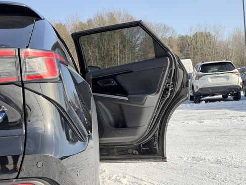 Used 2024 Subaru Solterra Touring w/ Touring Package image 33