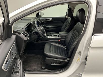 Used 2024 Ford Edge SEL w/ Convenience Package