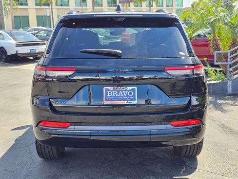 New 2026 Jeep Grand Cherokee Limited Reserve image 6