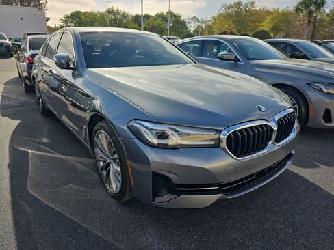 Used 2021 BMW 540i image 1