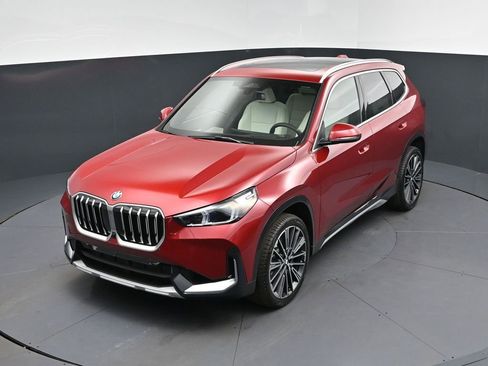 New 2026 BMW X1 xDrive28i w/ Technology Package AWD/4WD image 30