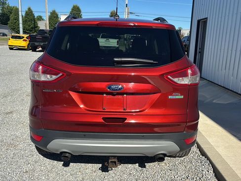Used 2015 Ford Escape SE w/ Equipment Group 201A FWD image 4