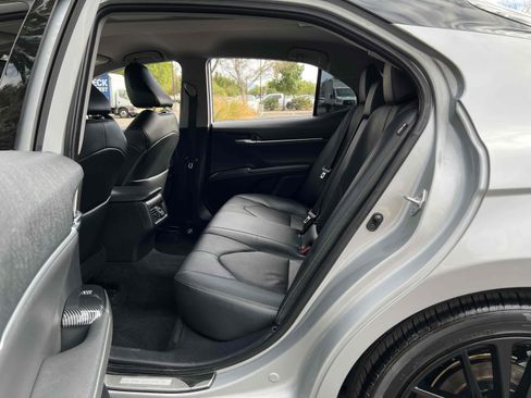 Used 2022 Toyota Camry XSE image 33