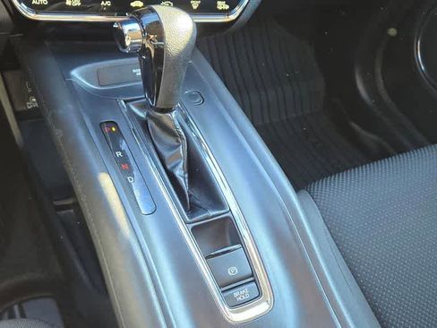 Used 2022 Honda HR-V EX image 18