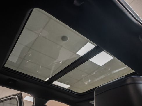 Used 2024 Toyota Tundra Platinum image 44