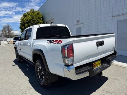 Used 2023 Toyota Tacoma TRD Off-Road w/ Black Out Package (TMS)