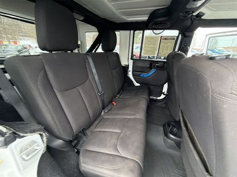 Used 2014 Jeep Wrangler Unlimited Sport w/ Quick Order Package 24S image 24
