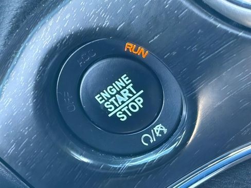 Used 2018 Jeep Grand Cherokee Limited RWD image 30