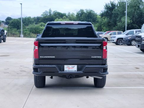 New 2026 Chevrolet Silverado 1500 Custom AWD/4WD image 8