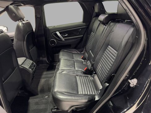 Used 2020 Land Rover Discovery Sport S image 20