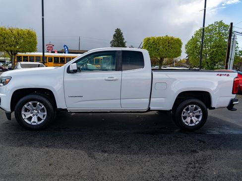 Used 2020 Chevrolet Colorado LT w/ Safety Package AWD/4WD image 14