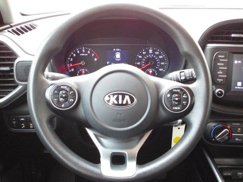 Used 2020 Kia Soul S image 15