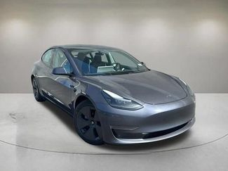 Used 2023 Tesla Model 3 Standard Range RWD video 1