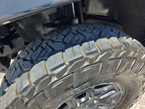 Used 2017 Jeep Wrangler Unlimited Rubicon AWD/4WD image 41