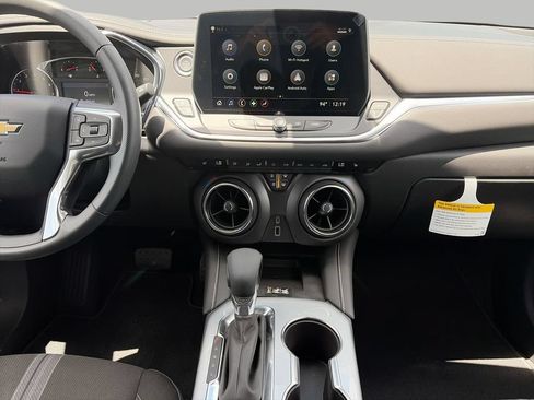 New 2026 Chevrolet Blazer LT w/ Convenience Package FWD image 12