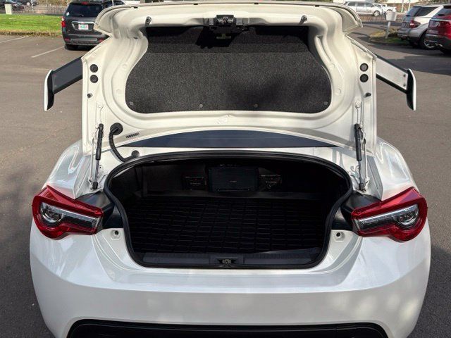Used 2017 Subaru BRZ Limited RWD image 10