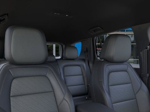 New 2026 Chevrolet Equinox LT w/ Convenience Package II image 24